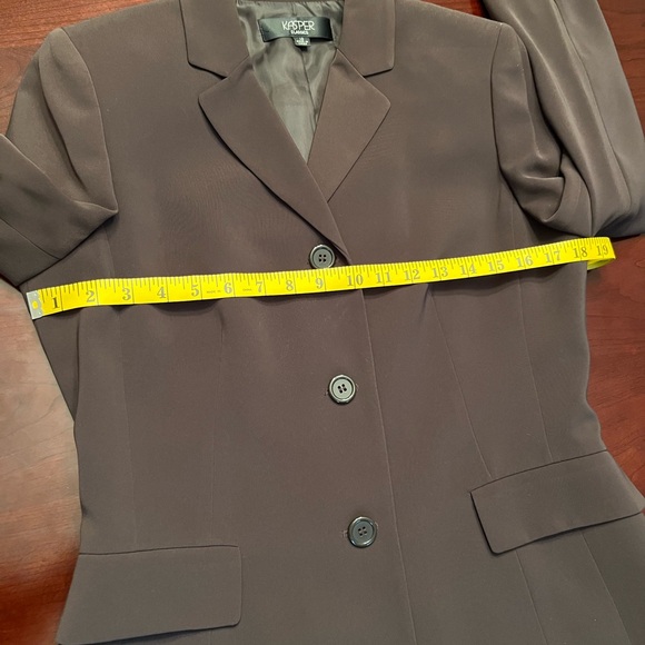Kasper Chocolate Brown 2 pc Pant Suit – Size 10 - Picture 7 of 11